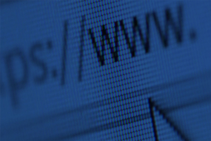vente et gestion de noms de domaines pour sites web à Valence